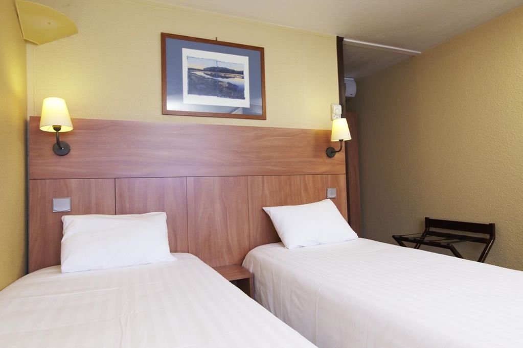 Kyriad Angers Sud Ponts-De-Ce Les Ponts-de-Ce Room photo
